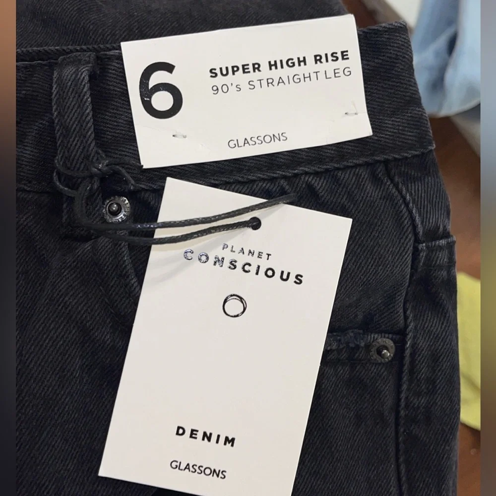 NWT Glassons 90s Straight Leg Jeans - Picture 8 of 10